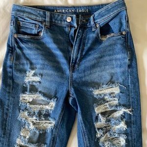 American Eagle Mom Jeans